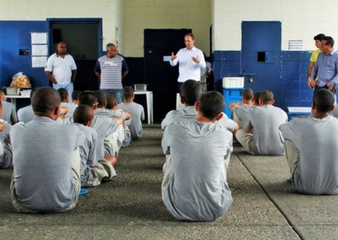 Prazo de internação de adolescentes que cometeram homicídio pode aumentar