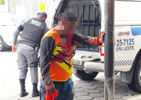 Mototaxista é espancado ao ser reconhecido como suspeito de estupro de adolescente em Manaus