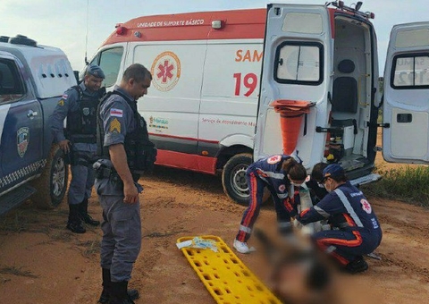 Esfaqueado, homem é encontrado agonizando em estrada de Manaus