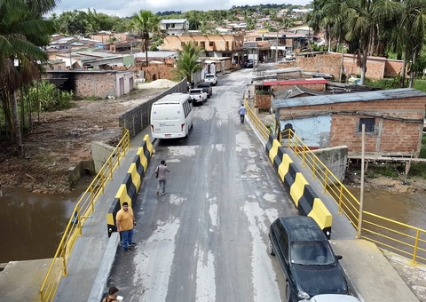 Governador anuncia construção de 50 pontes em 16 bairros de Manaus