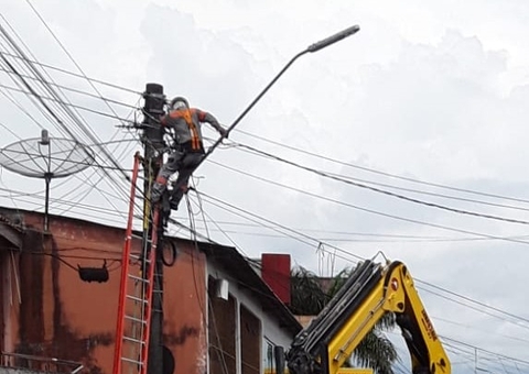 Apagão? Vários bairros de Manaus ficam sem energia nesta sexta
