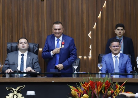 Sabá Reis recebe maior honraria do Amazonas 