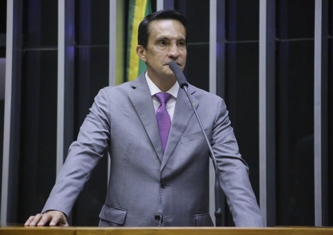 Câmara aprova Medida Provisória que prevê internet gratuita para escolas públicas