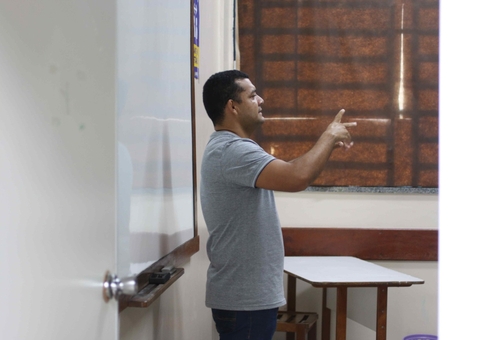 Matrículas para alunos surdos em escola pública de Manaus já estão abertas