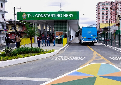 PACs, loterias e restaurantes podem ser implementados em terminais de ônibus de Manaus