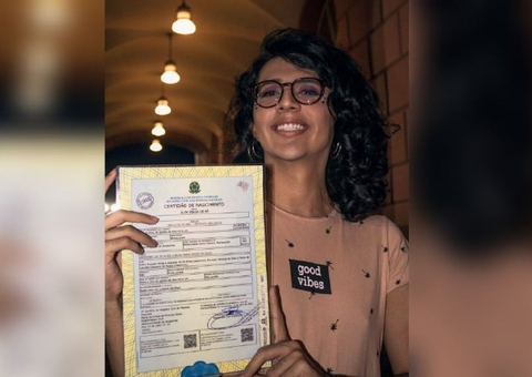 Primeira pessoa não binária do Amazonas conquista certidão em cartório