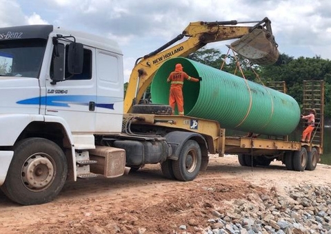 Dnit começa obras de aterro para passagem de veículos na BR-319, no Amazonas