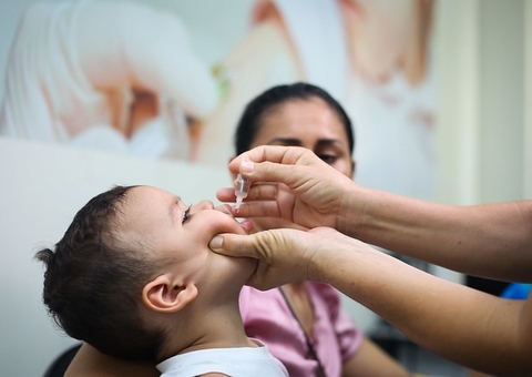 Baixa vacinação contra poliomielite deixa saúde em alerta no Amazonas