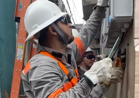 Moradores sofrem com falta de energia neste domingo em Presidente Figueiredo 