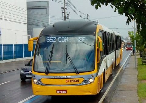 Assaltantes tocam o terror em assalto ao ônibus da linha 652 em Manaus