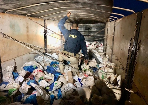 Com destino ao Amazonas, PRF apreende carga de cassiterita avaliada em R$ 2,7 milhões em Boa Vista 