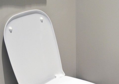 Saiba como cor do xixi identifica desidratação