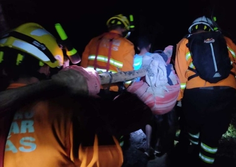 Homem não consegue nadar em cachoeira e morre afogado