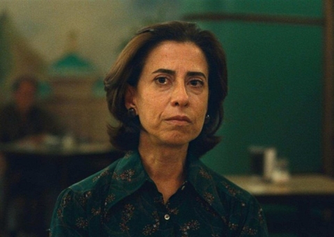 Com Fernanda Torres, Ainda Estou Aqui ganha clipe inédito; assista