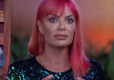 Por Dayane, Valentina recusa plano para se livrar da roça em A Fazenda