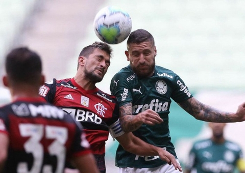 Flamengo e Palmeiras disputam hoje título da Supercopa