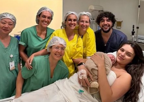 Rafa Kalimann enfrentou 40 horas de parto, revela Nattanzinho