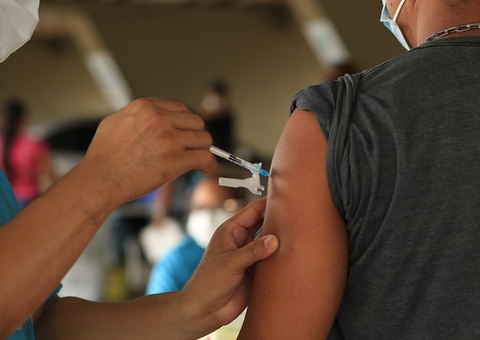 Covid-19: começa hoje vacinação em crianças de 11 anos em Manaus