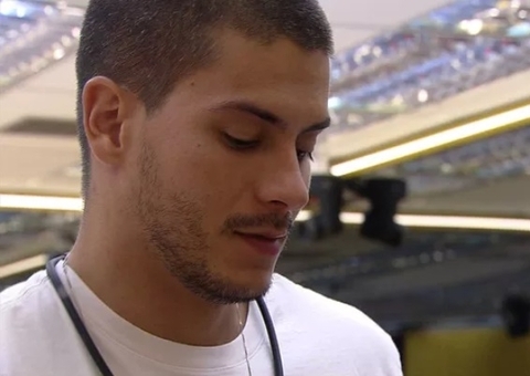Arthur teme ser eliminado no último paredão do BBB22: 'acho que vou rodar'