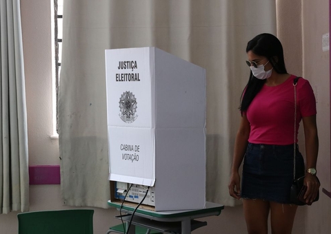 Eleições 2022 mantêm maioria do eleitorado feminina, com 53%