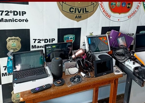 Suspeitos são presos após invadirem casa e roubarem objetos no Amazonas