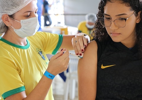 Amazonas já aplicou 8.462.135 doses de vacina contra Covid-19