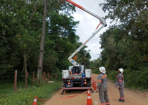 Veja lista de bairros que ficam sem energia nesta quinta-feira em Manaus