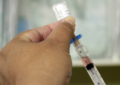 Brasil recebe mais 629 mil doses da vacina Pfizer nesta quarta