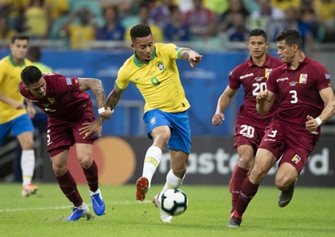 Brasil e Venezuela se enfrentam em primeiro jogo da Copa América hoje
