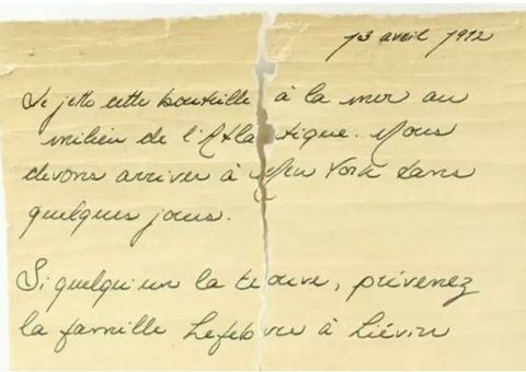 Cientistas investigam se bilhete encontrado é de passageira do Titanic