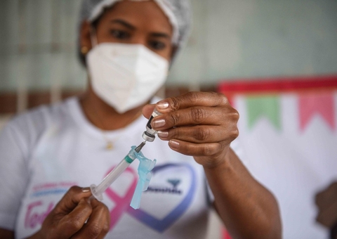 Confira os pontos de vacinação contra covid abertos nesta terça em Manaus