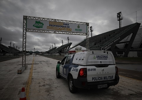 Policiais e bombeiros serão vacinados em posto exclusivo em Manaus; confira