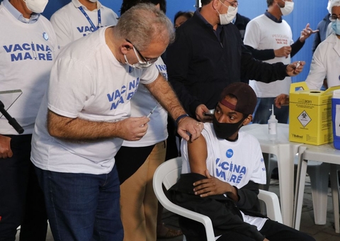 Covid-19: Queiroga volta a pedir que brasileiros se imunizem com 2ª dose