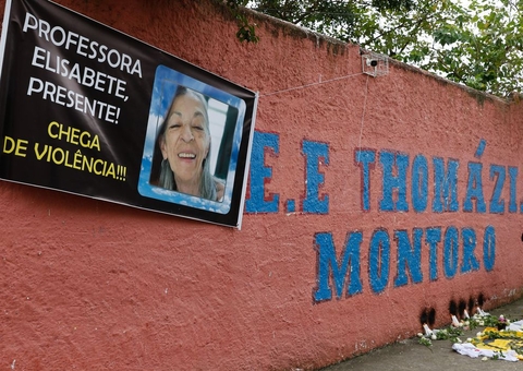 Estação do metrô recebe nome de professora morta em ataque