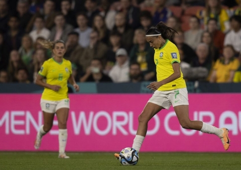 Em decisão contra a Jamaica, Brasil tenta evitar queda que não acontece há 28 anos