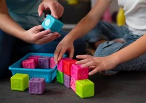 Dona e professora de creche recebem pena de 19 anos por abusos contra criança