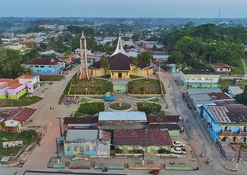 Com vazante severa, município no Amazonas decreta situação de emergência