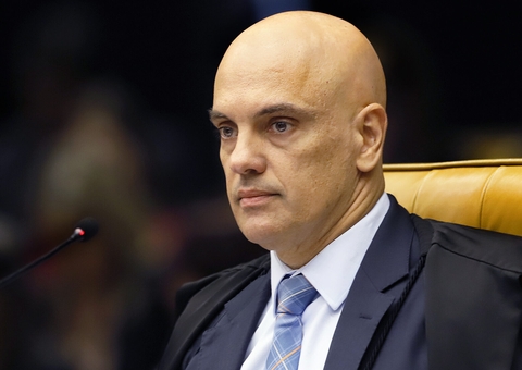 Moraes vota a favor de tornar Eduardo Bolsonaro réu por tentar coagir o STF