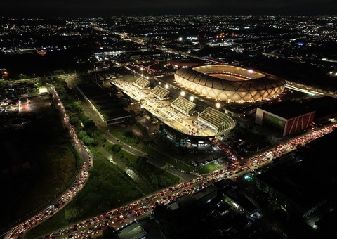 Imagens aéreas mostram movimentação no 'viradão de vacinação' em Manaus