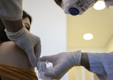 Brasil registra 34.407 novos casos de covid e 643 mortes pelo vírus em 24hs