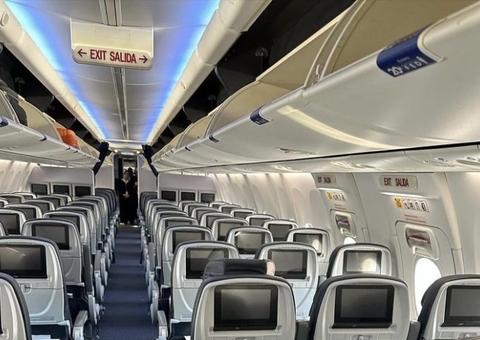 Empresa que não reembolsa bilhete aéreo ofende moral do passageiro; entenda