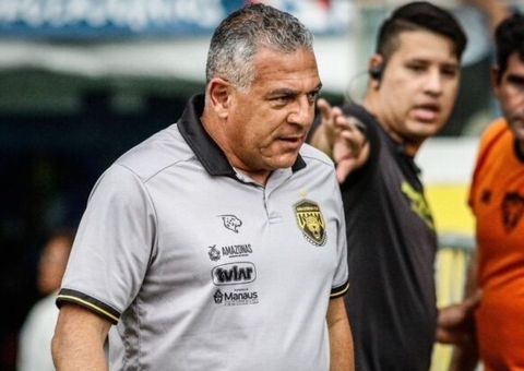 Luizinho Vieira destaca mentalidade do grupo e projeta decisão pelo acesso