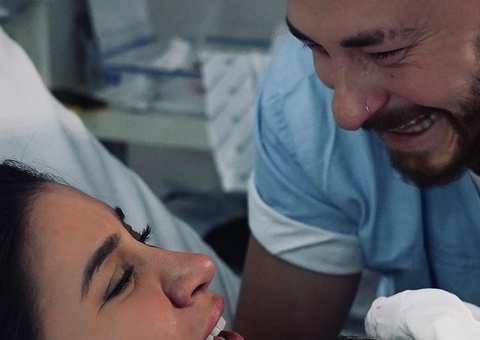 Fotos mostram parto de Bianca Andrade e Fred faz relato emocionante 