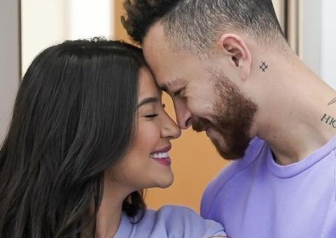 Bianca Andrade mostra fotos fofas após voltar para casa com filho