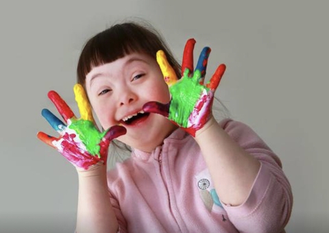 Deputados apresentam projetos que beneficiam pessoas com Síndrome de Down