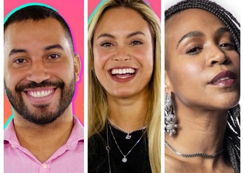 Vídeo: Gil, Sarah e Karol dão selinho triplo em festa do BBB21