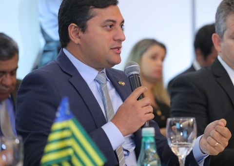 Wilson Lima demora para comprar vacina e agora terá que esperar
