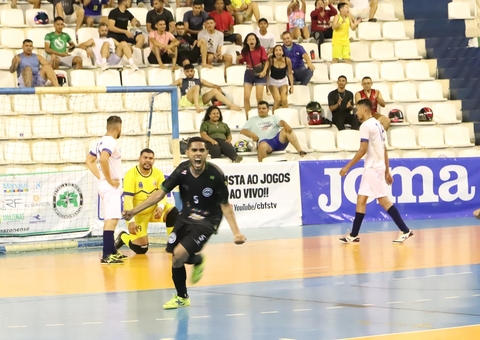Estrela do Norte/Manaus Futsal vence Bodoquena-MS e encaminha classificação na Taça Brasil