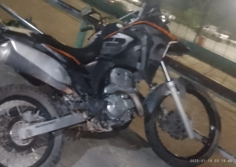 Motociclista morre ao bater na grade de rua e despencar de 10 metros na Cidade Nova