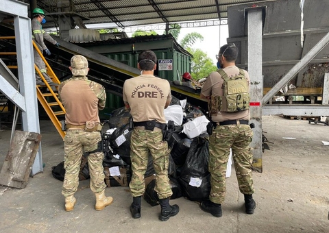 Polícia Federal incinera mais de uma tonelada de drogas no Amazonas